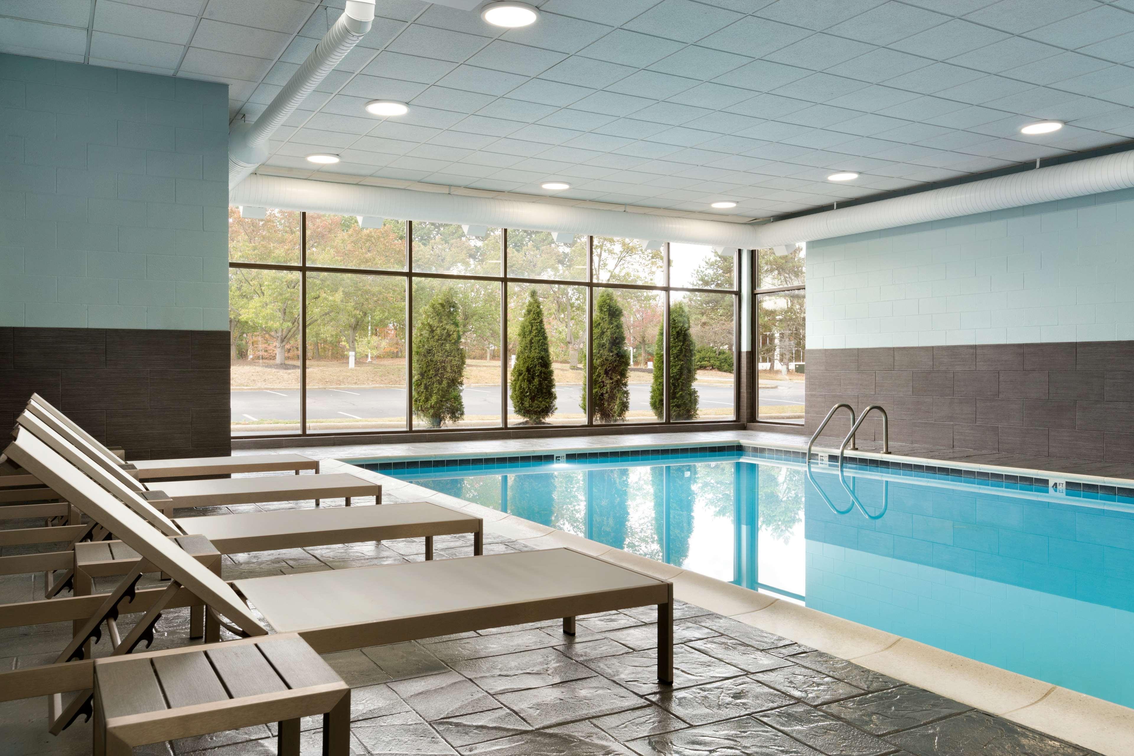 Radisson Akron-Fairlawn Copley Montrose Екстер'єр фото