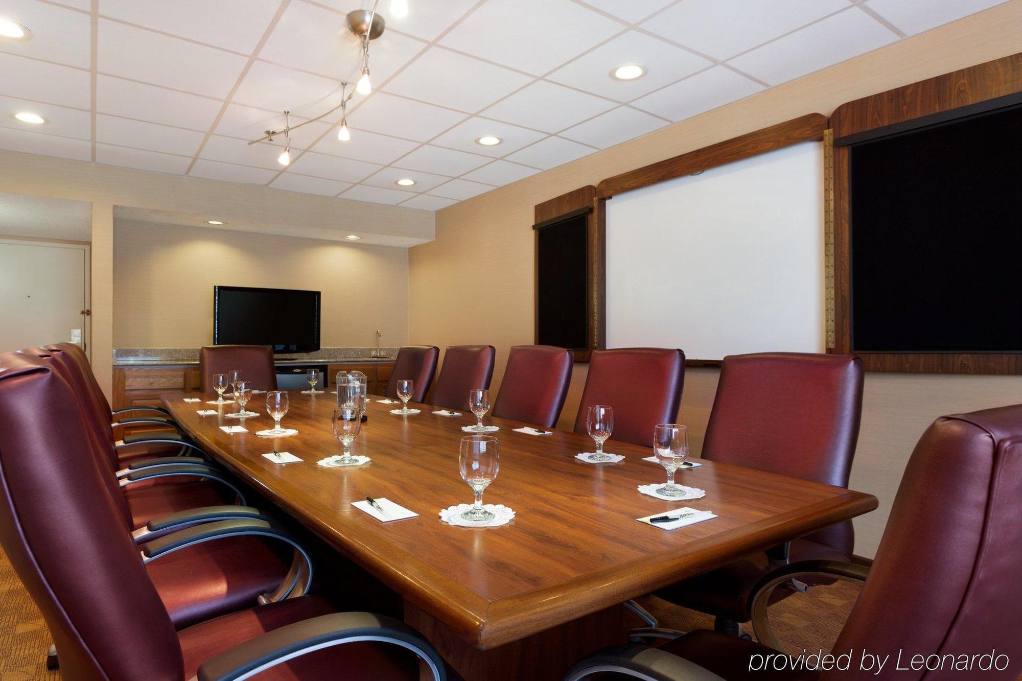 Radisson Akron-Fairlawn Copley Montrose Екстер'єр фото