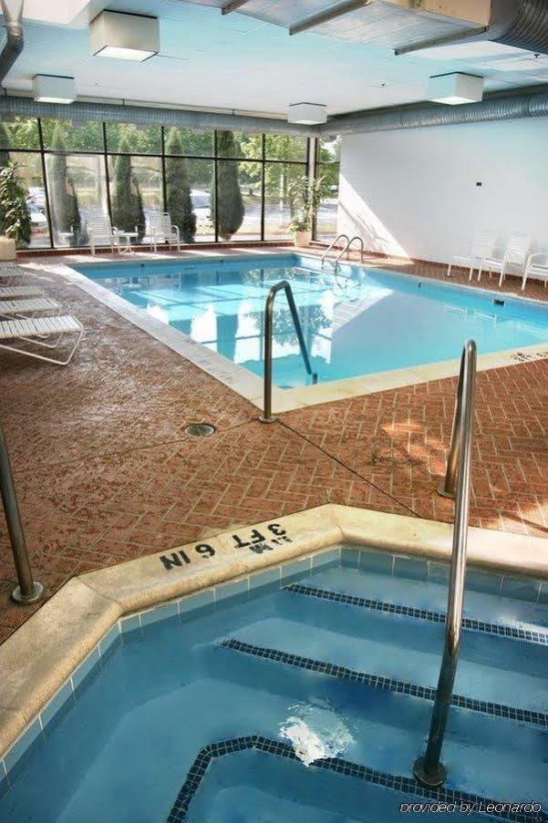 Radisson Akron-Fairlawn Copley Montrose Зручності фото